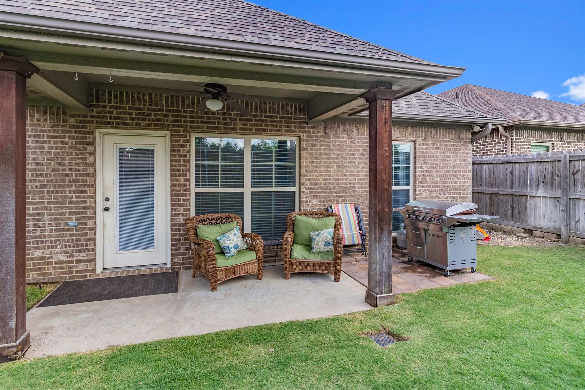 107 Fredricksburg Circle, Hallsville, TX 75650