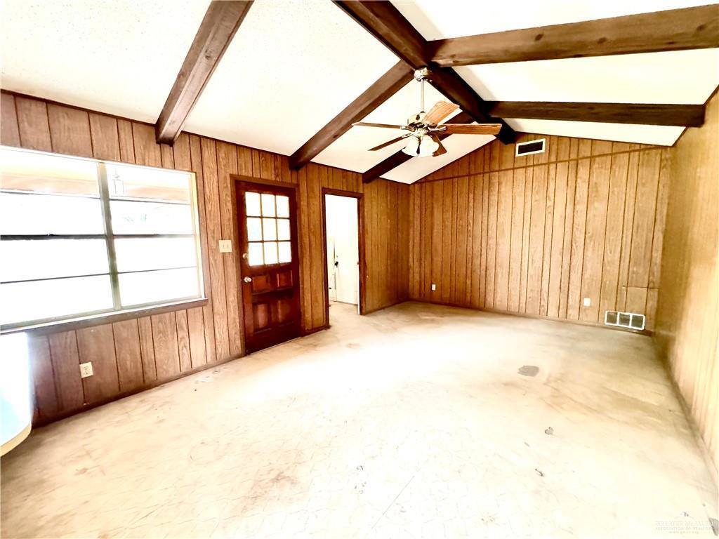 600 West 11th Street, Weslaco, TX 78596