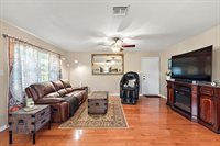 13814 Adams St, Grand Island, FL 32735