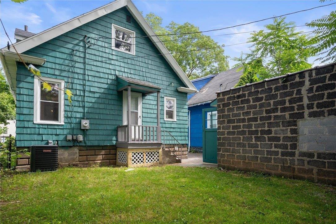 71 Sawyer Street, Rochester, NY 14619