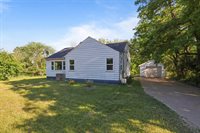 626 Henschel Street, Nekoosa, WI 54457