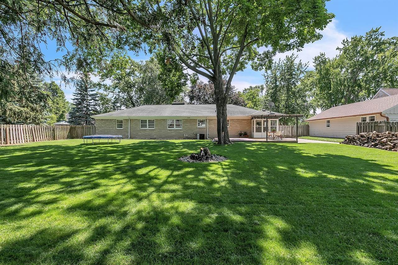 222 Prospect Place, De Pere, WI 54115