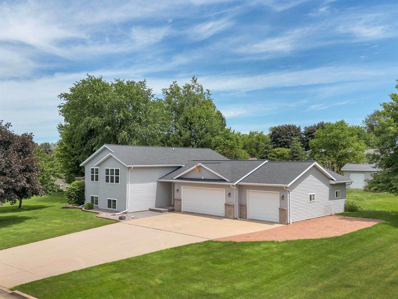 212601 Tradition Street, Stratford, WI 54484