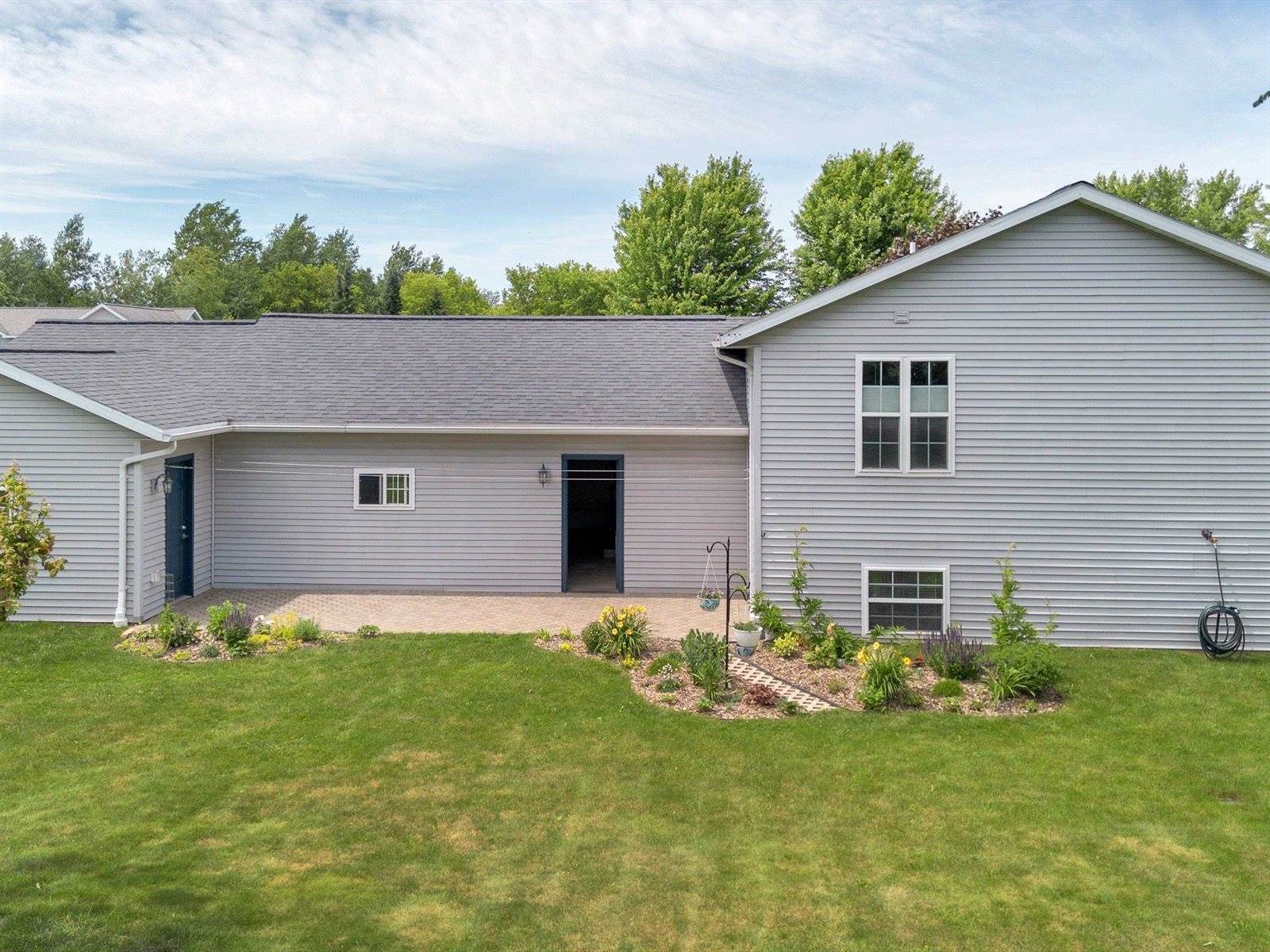 212601 Tradition Street, Stratford, WI 54484