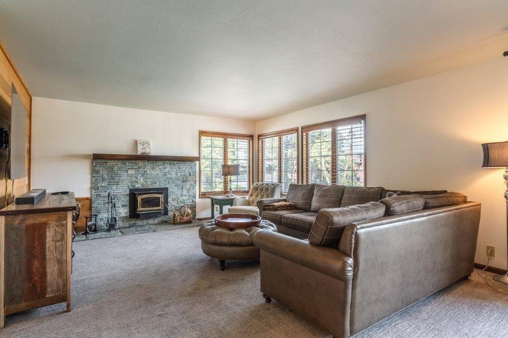 925 Lakeview Blvd #28, Sierra Megeve #28, Mammoth Lakes, CA 93546