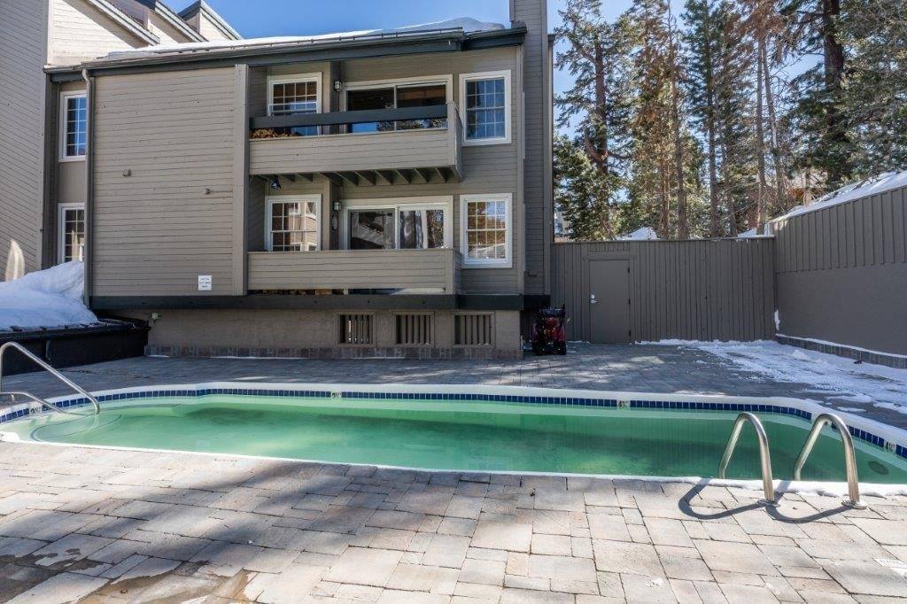 925 Lakeview Blvd #28, Sierra Megeve #28, Mammoth Lakes, CA 93546