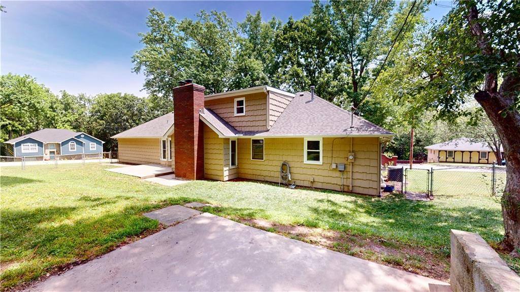 2434 North 68th Place, Kansas City, KS 66109