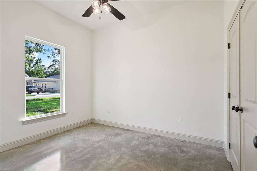 2120 Robin Street, Slidell, LA 70460