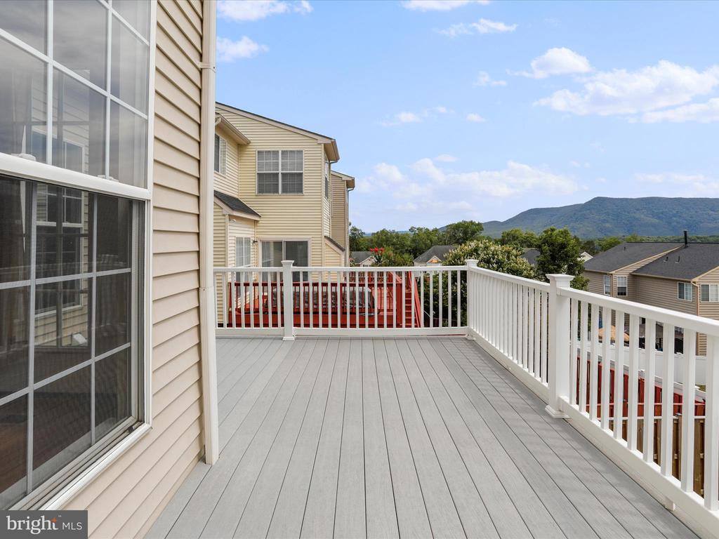 176 Oxbow Drive, Strasburg, VA 22657