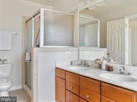 176 Oxbow Drive, Strasburg, VA 22657