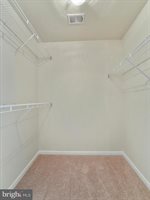 176 Oxbow Drive, Strasburg, VA 22657