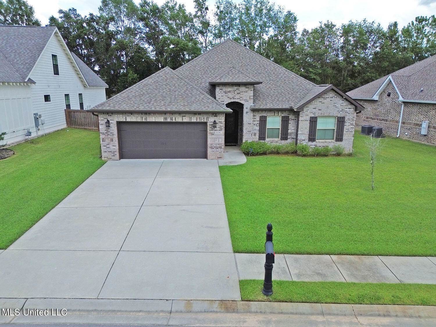 10502 East Landon Green Circle, Gulfport, MS 39503