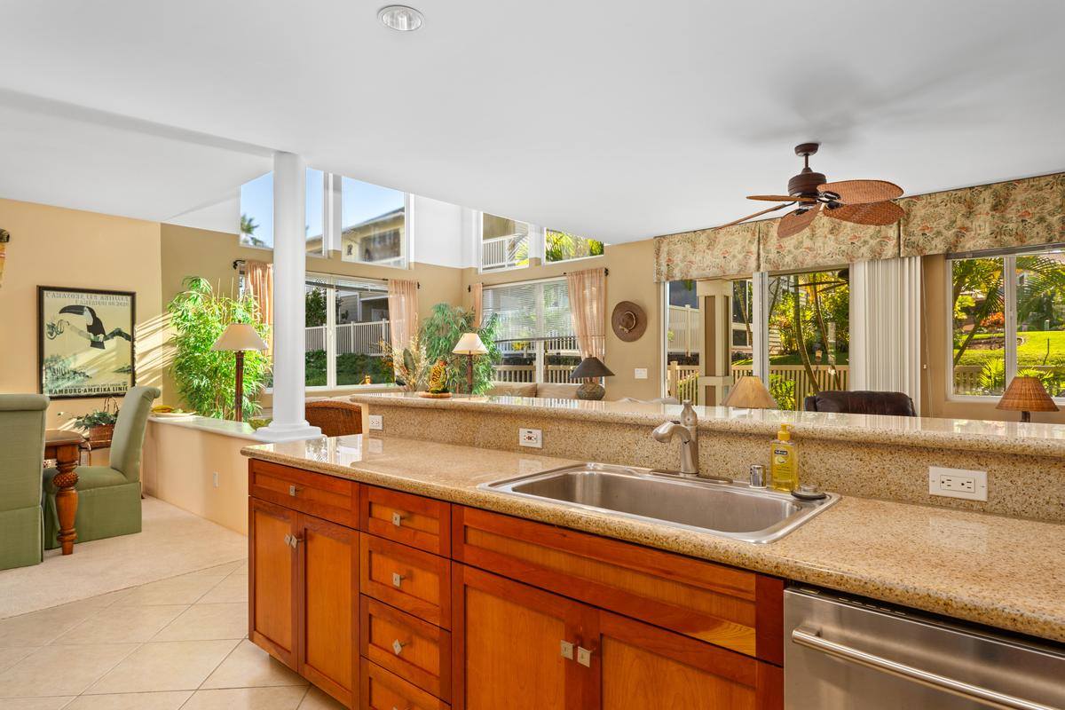 75-6009 Alii Dr #Y1, Kailua Kona, HI 96740