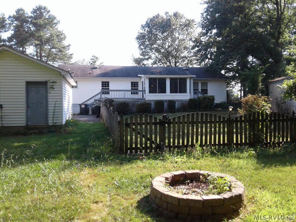 115 Dogwood Drive, Bracey, VA 23919