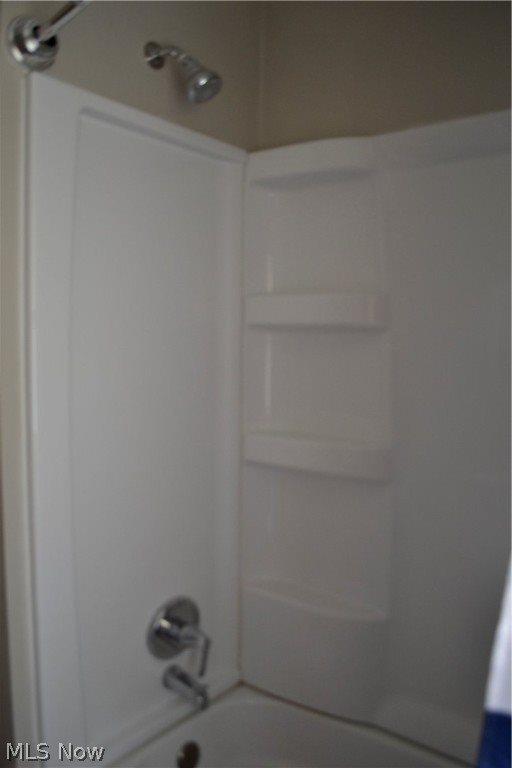 434 Hayes Avenue, McDonald, OH 44437