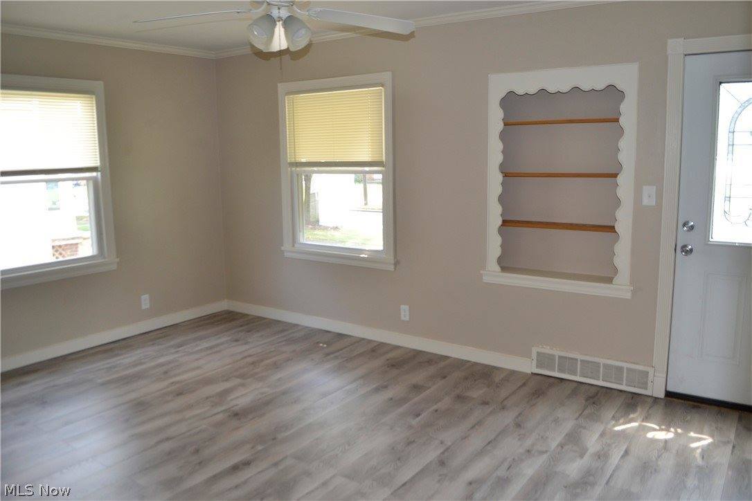 434 Hayes Avenue, McDonald, OH 44437