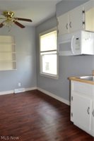 434 Hayes Avenue, McDonald, OH 44437