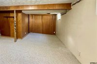 1221 Robin Drive, Bellevue, NE 68005