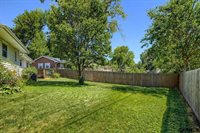 1221 Robin Drive, Bellevue, NE 68005