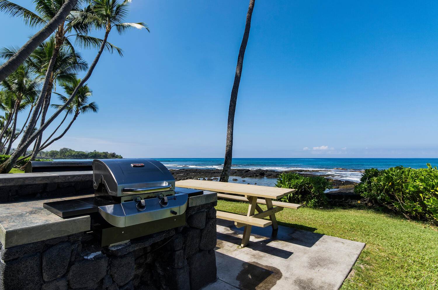 76-6246 Alii Dr #306, Kailua Kona, HI 96740