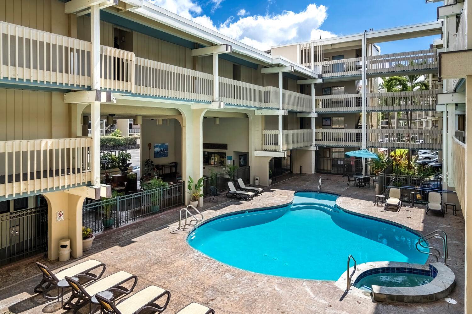 76-6246 Alii Dr #306, Kailua Kona, HI 96740