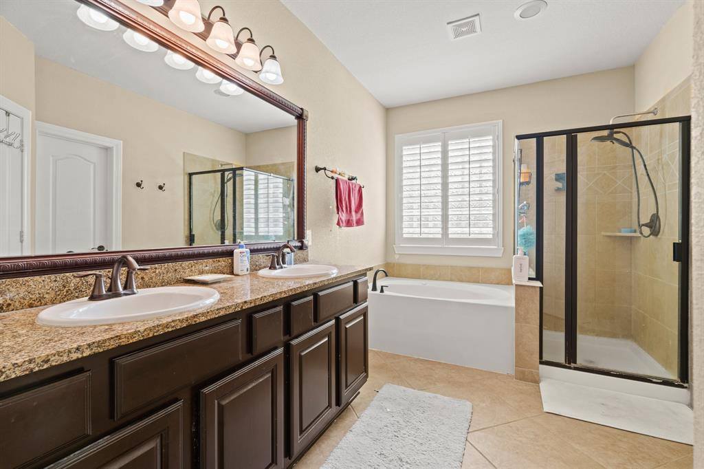 10007 Sabine Ridge Drive, Katy, TX 77494