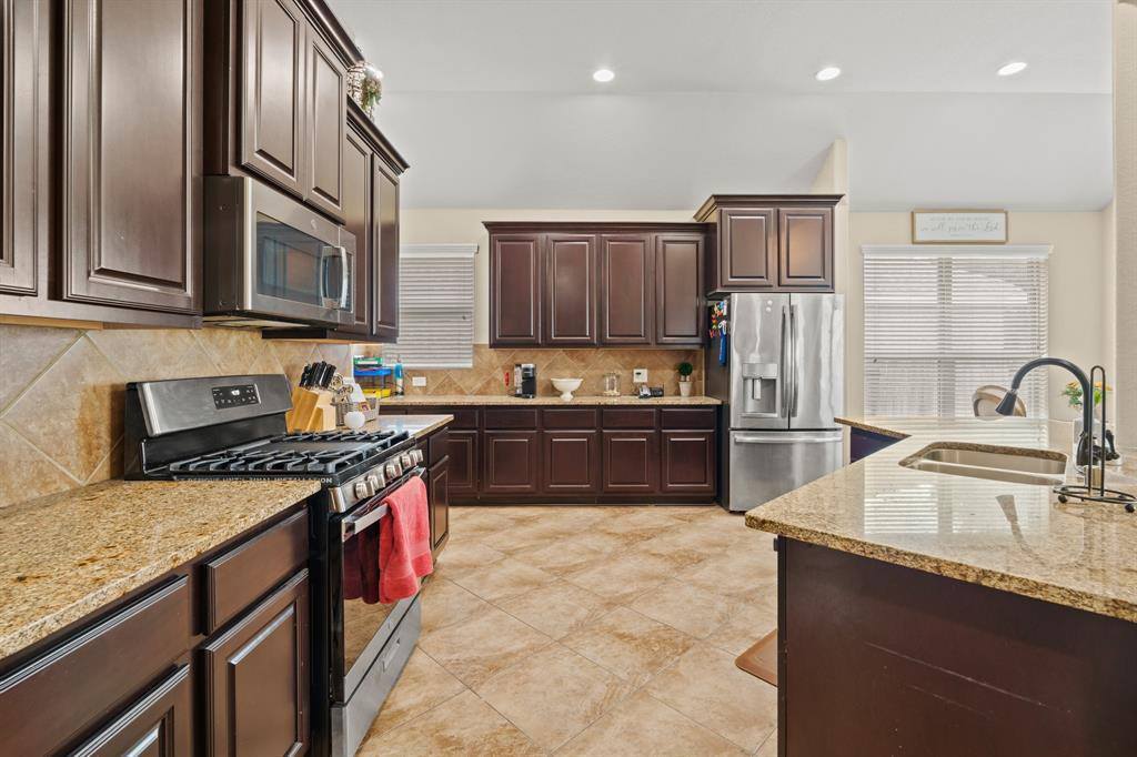 10007 Sabine Ridge Drive, Katy, TX 77494