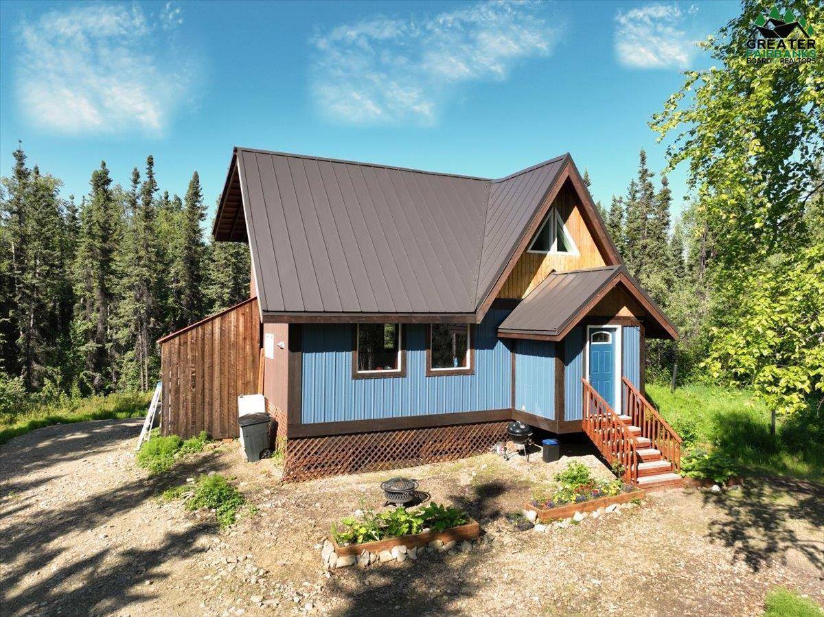 3878 Gold Lode Road, Fairbanks, AK 99709