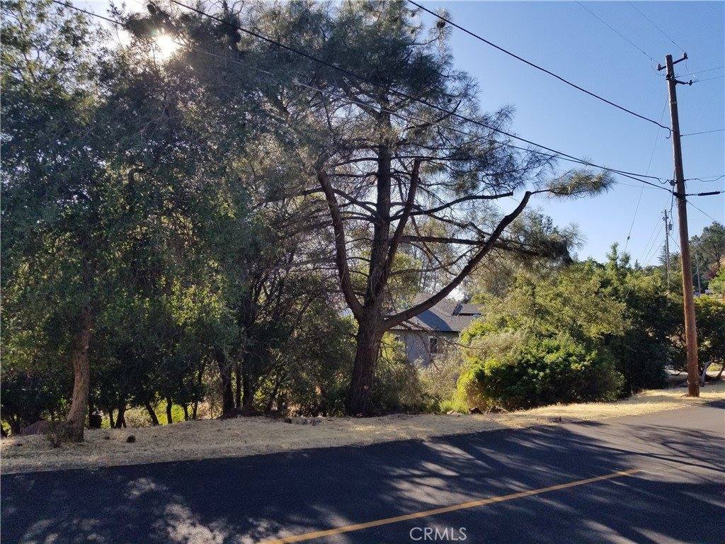 15749 Little Peak Road, Hidden Valley Lake, CA 95467