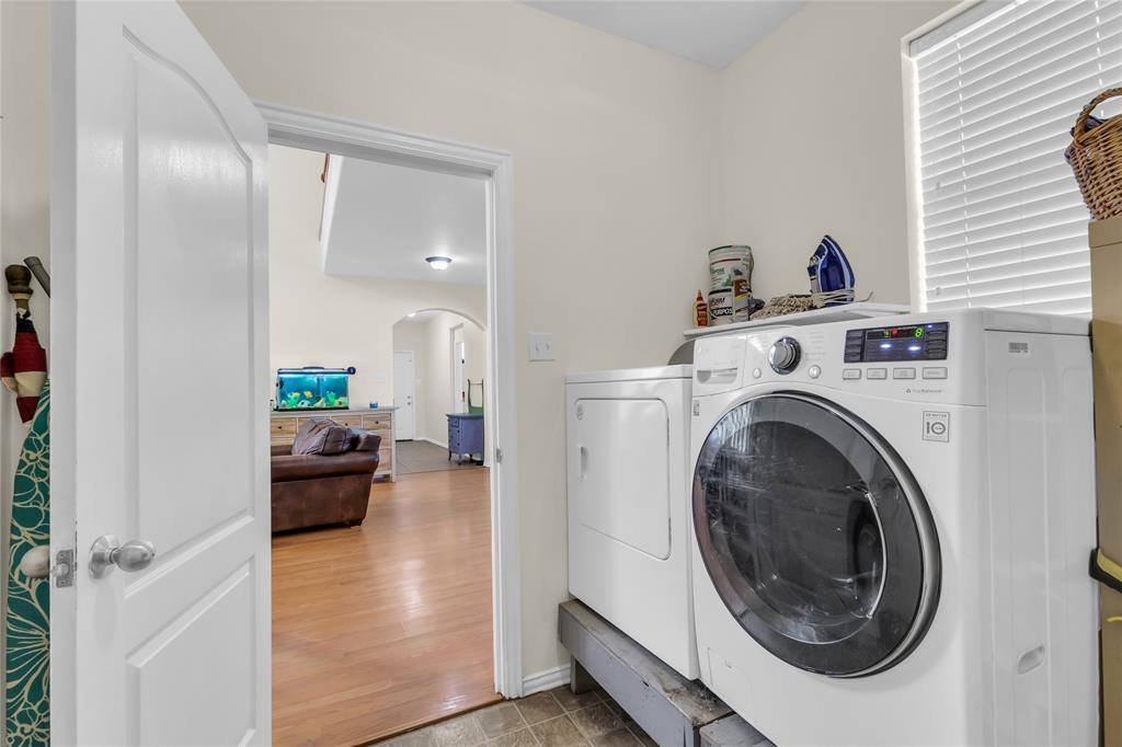 1912 Plymouth Drive, Providence Village, TX 76227