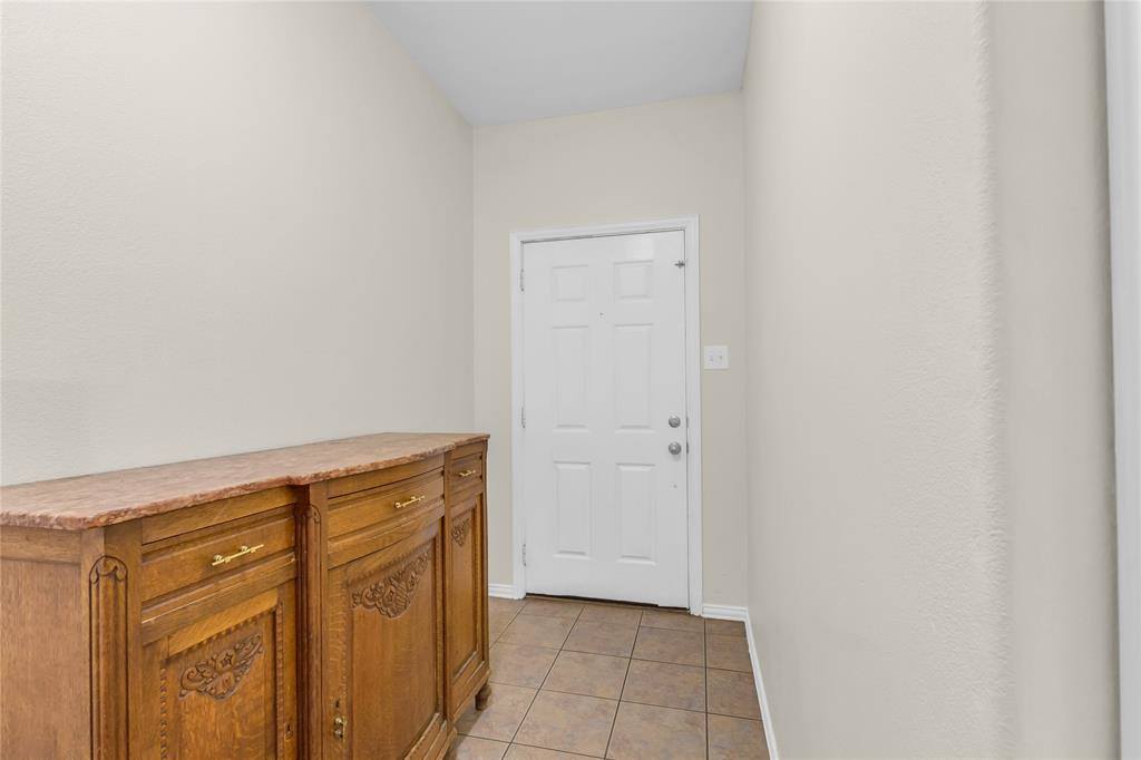 1912 Plymouth Drive, Providence Village, TX 76227