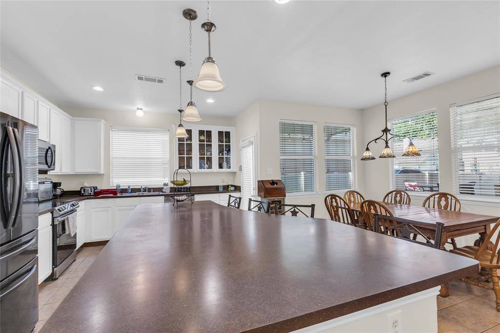 1912 Plymouth Drive, Providence Village, TX 76227