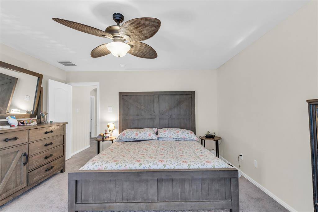 1912 Plymouth Drive, Providence Village, TX 76227