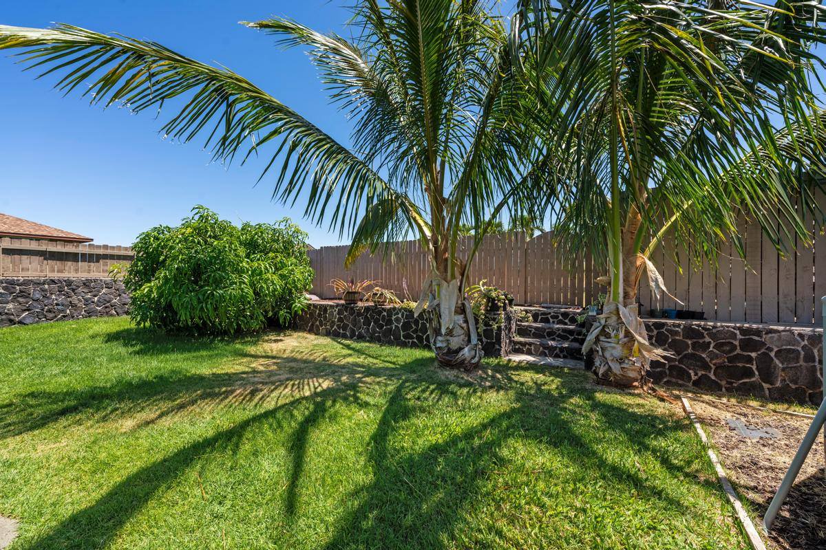 68-1723 Makuakane St, Waikoloa, HI 96738