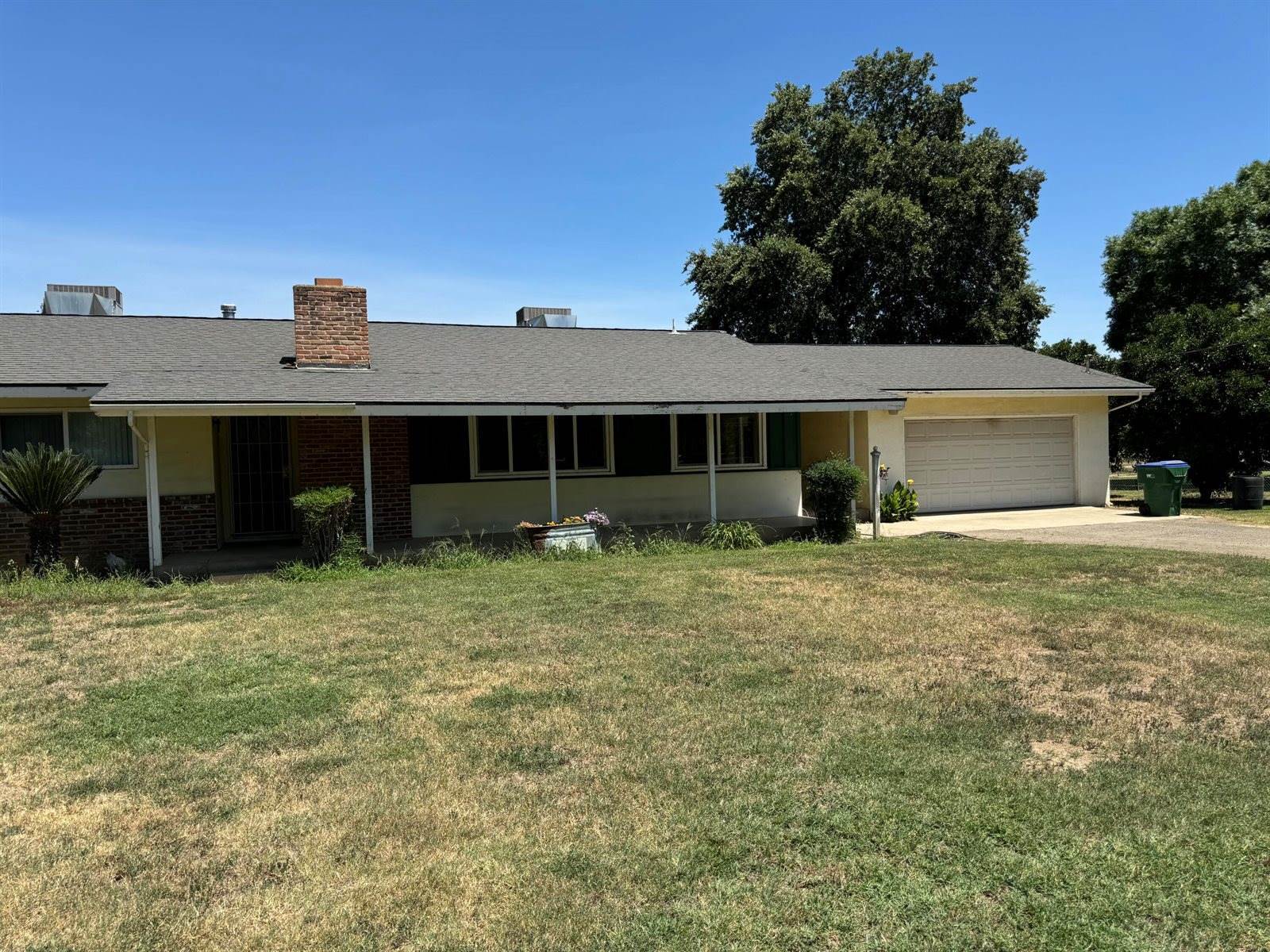 29730 Road 168, Visalia, CA 93292