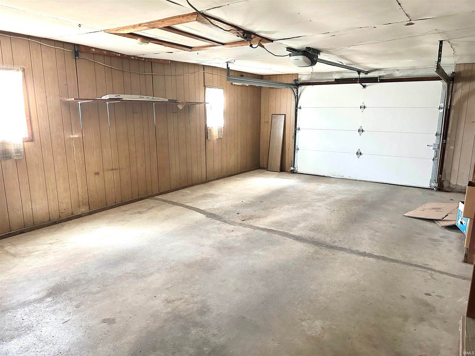 801 E Linda Layne, Muncie, IN 47303