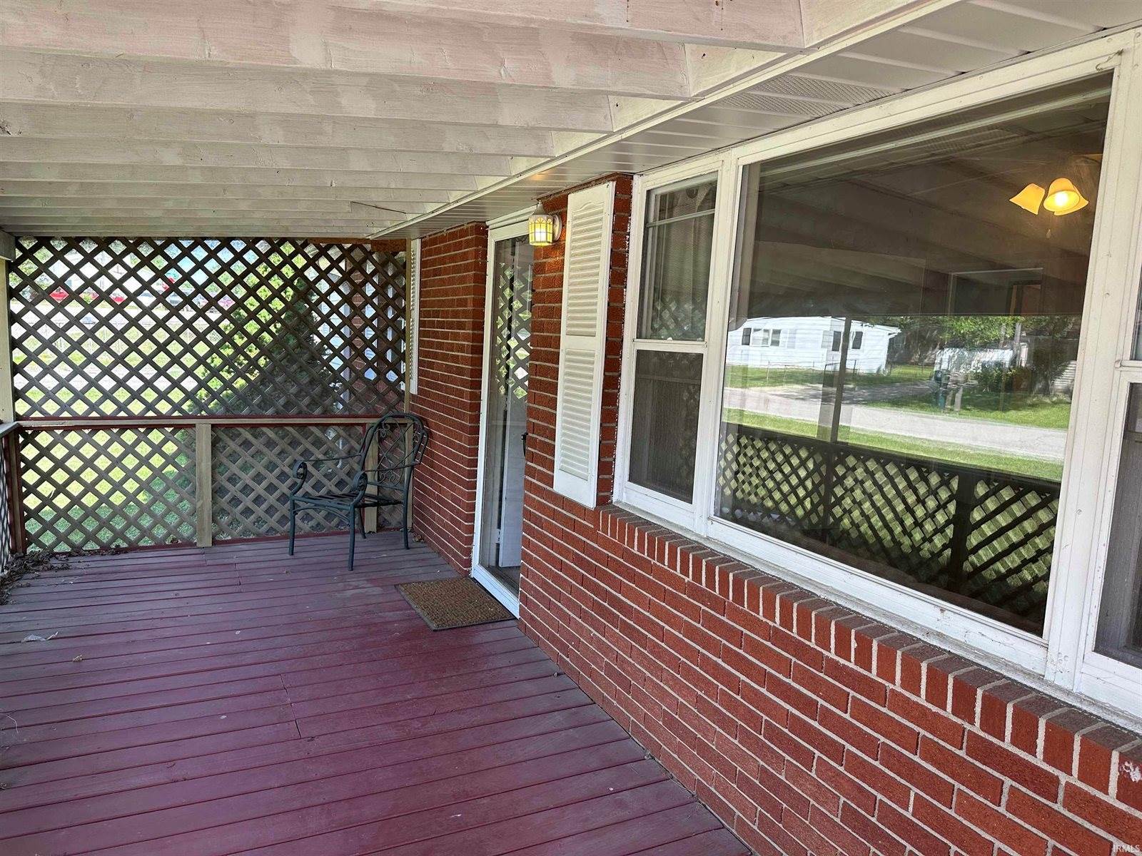 801 E Linda Layne, Muncie, IN 47303