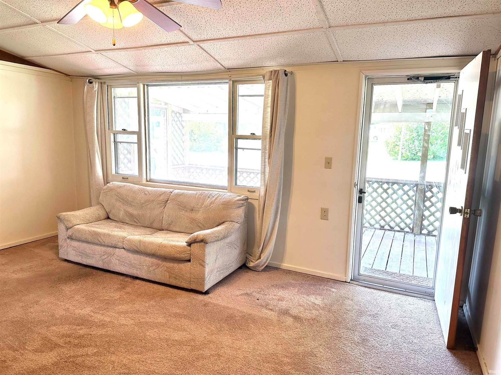 801 E Linda Layne, Muncie, IN 47303