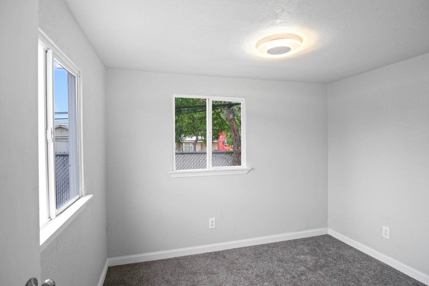 1412 S 1st St, Turlock, CA 95380