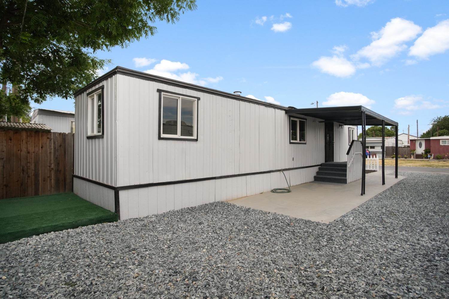 1412 S 1st St, Turlock, CA 95380