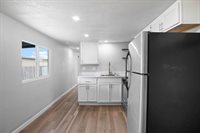 1412 S 1st St, Turlock, CA 95380