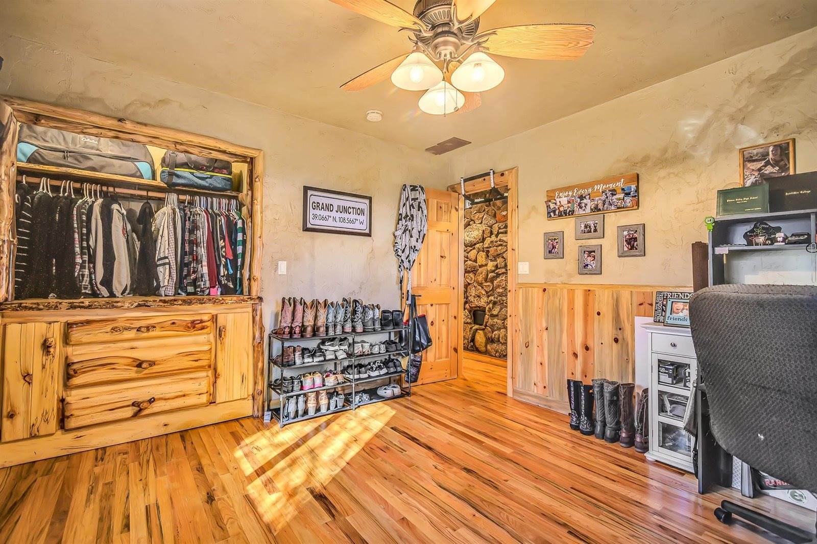 55945 OE Road, Collbran, CO 81624