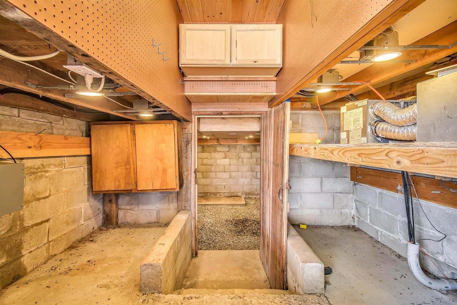 55945 OE Road, Collbran, CO 81624