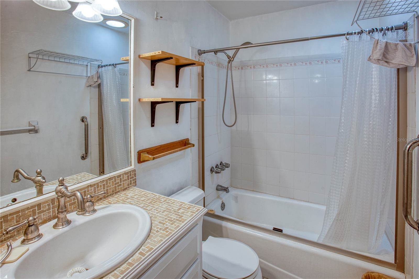 4415 West Rogers Avenue, Tampa, FL 33611