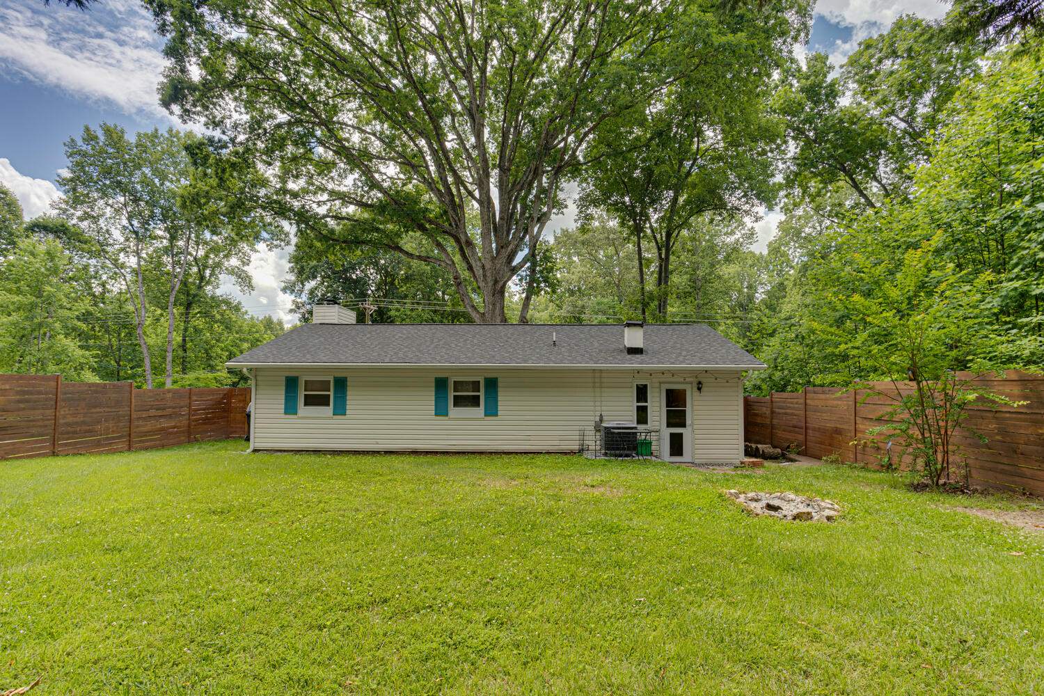59 Redbud Drive, Louisa, VA 23093