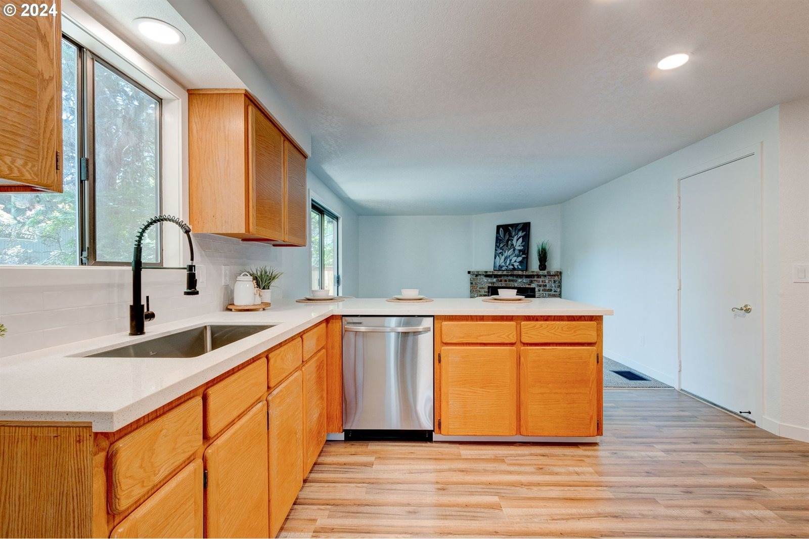 7540 SW 161ST Dr, Beaverton, OR 97007