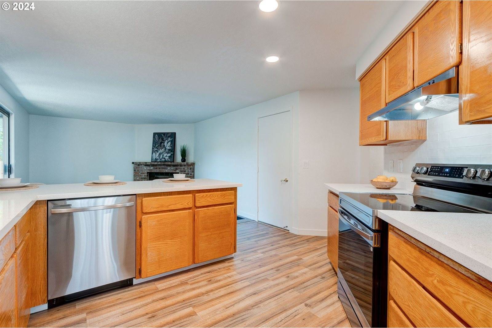 7540 SW 161ST Dr, Beaverton, OR 97007