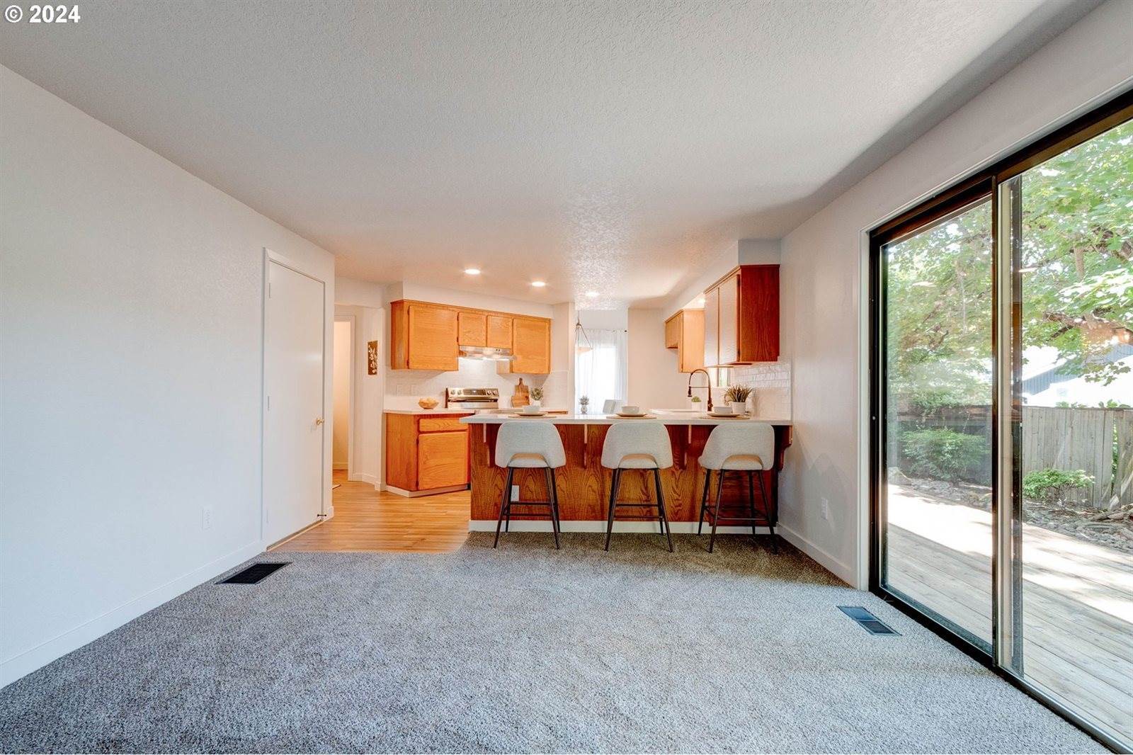 7540 SW 161ST Dr, Beaverton, OR 97007