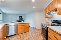 7540 SW 161ST Dr, Beaverton, OR 97007