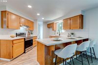 7540 SW 161ST Dr, Beaverton, OR 97007